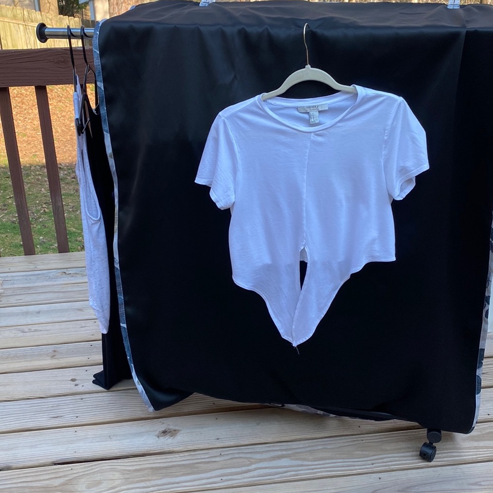 Size small women shirt sleeve blouse
